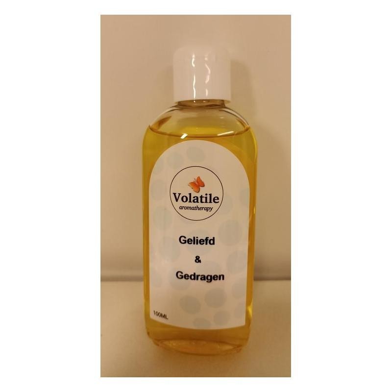 Geliefd en gedragen massage olie