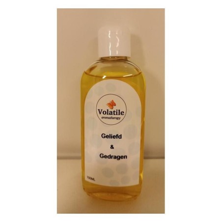 Geliefd en gedragen massage olie